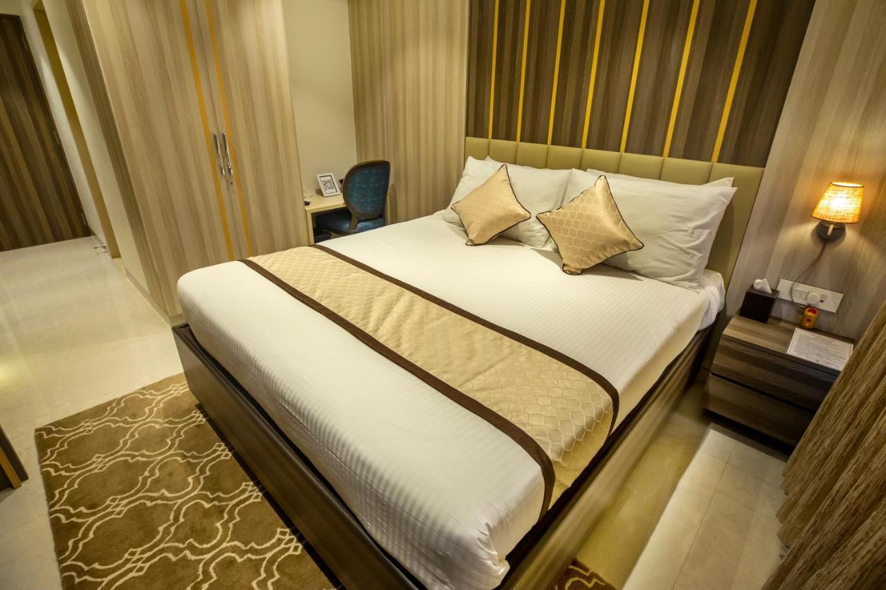 The Thane Club Dış mekan fotoğraf