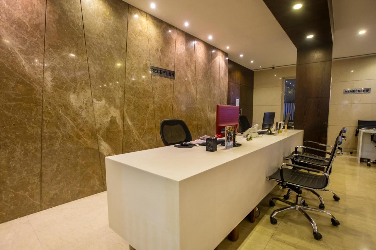 The Thane Club Dış mekan fotoğraf